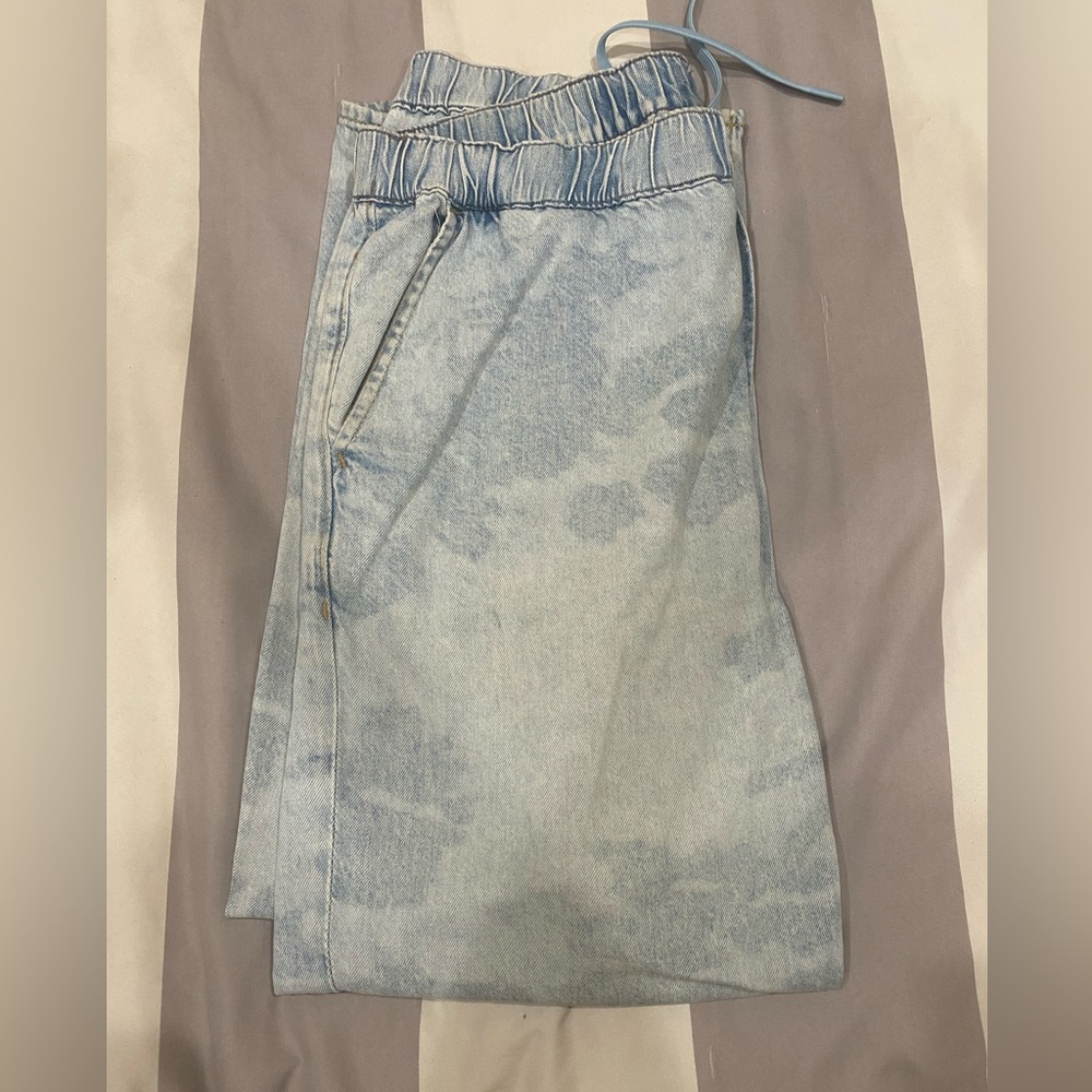 H&M Loose Fit Jeans
